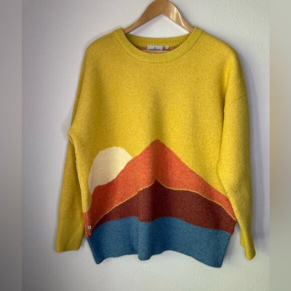 Passenger Oversized Yellow Sweater size M - Picture 1 of 3